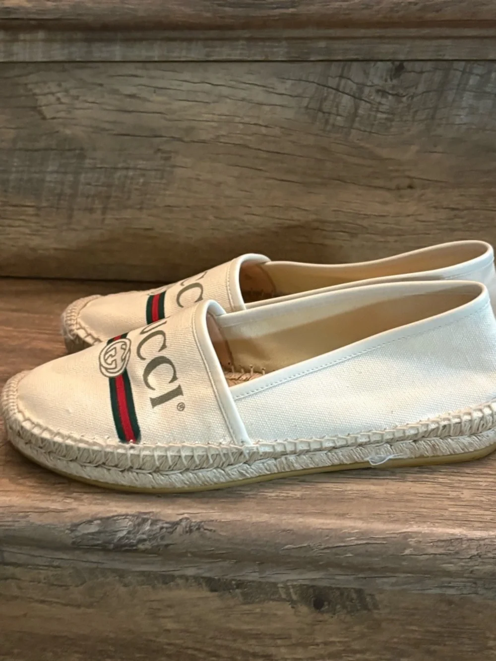 Gucci White Canvas Logo Espadrille Flats with Green and Red Stripe - Picture 4 of 9